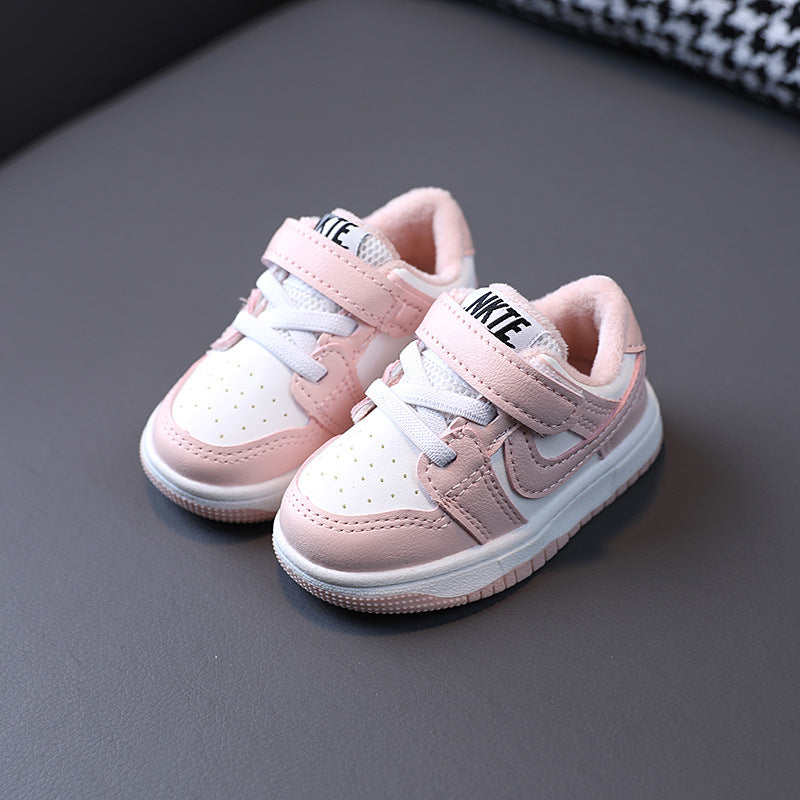 Kids' athletic shoes, boys' and girls' sneakers,  autumn/winter double-layer cotton shoes, korean style baby shoes, soft sole prewalker shoes