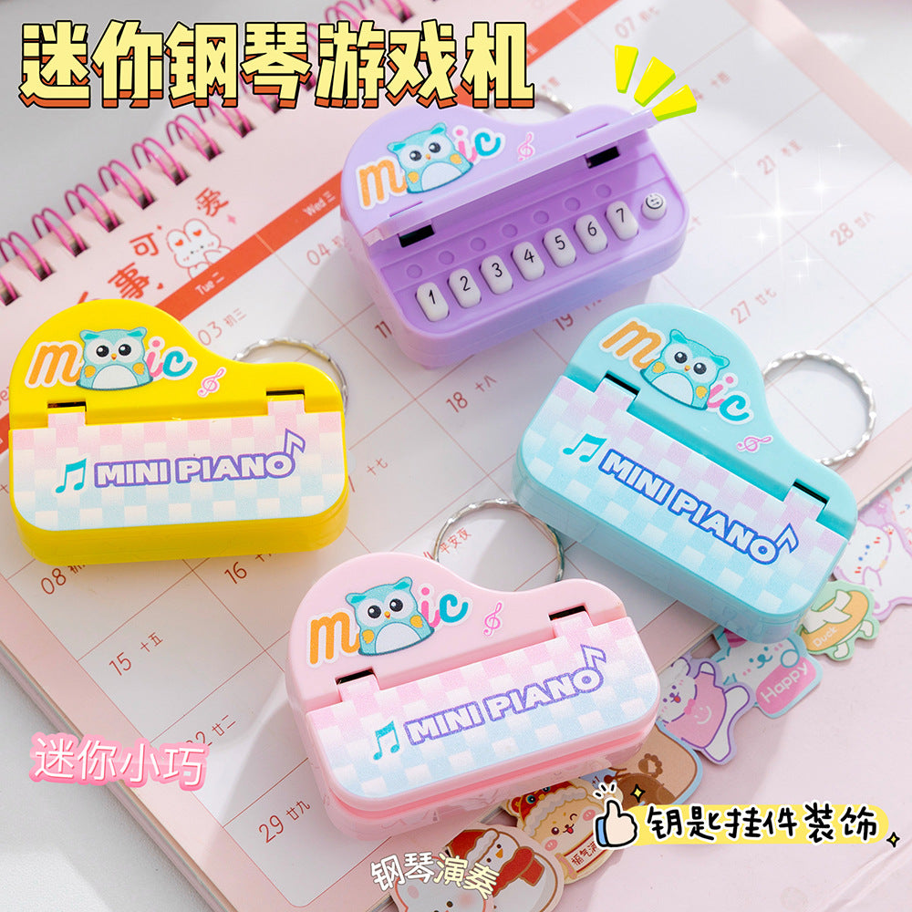 children's toy simulation digital piano digital keyboard keychain pendant creative handheld digital game console