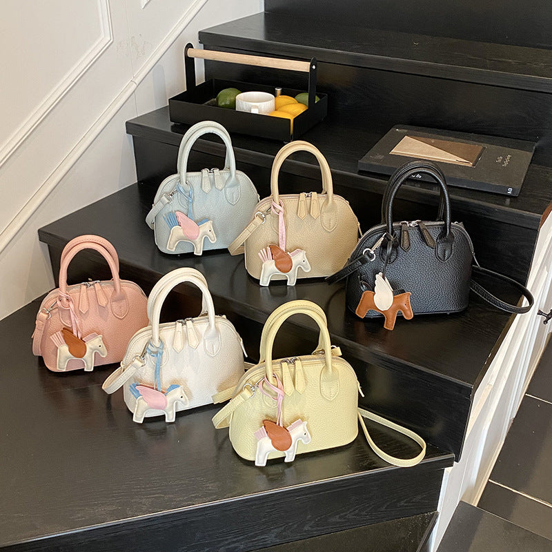 Bowling bag shell bag high sense 2025 popular fashion versatile niche messenger handbag shoulder bag