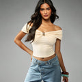 Amazon cross-border niche off-white off-shoulder short-sleeve top for women - fashionable metal buckle slim-fit cropped t-shirt