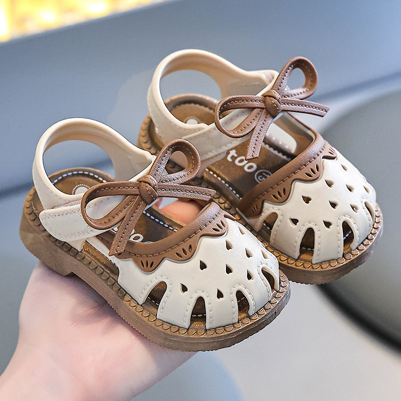 Baby girl sandals summer girl plastic anti-urine soft bottomnon-slip small and medium-sized children toddler baby sandals 01-2-3 years old