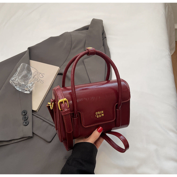 Cross-border high-end retro small bag women's 2025 new spring and summer versatile messenger bag fashionable portable small square bag