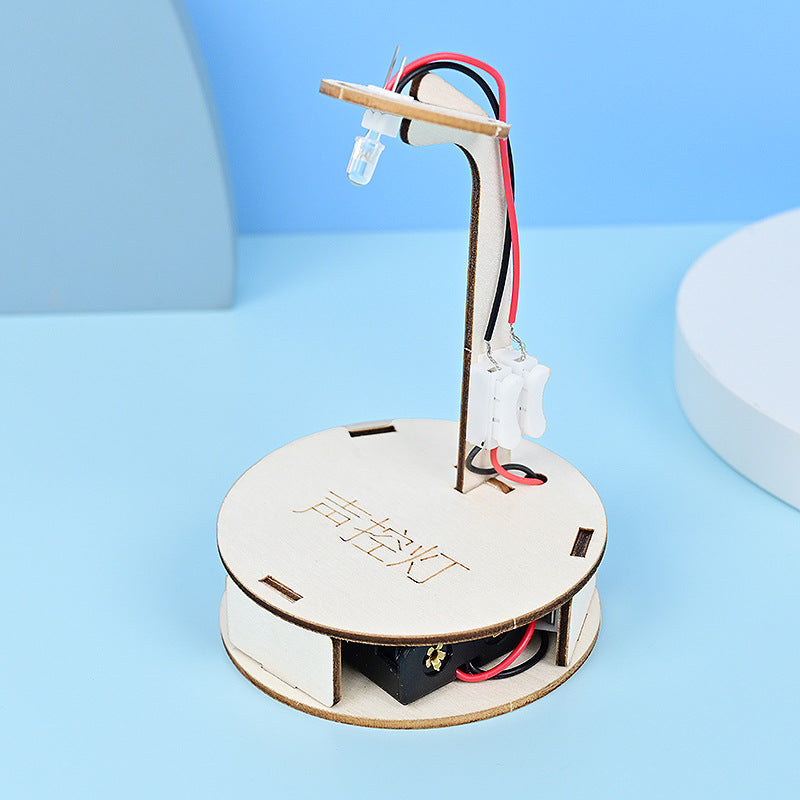 Sound control light, intelligent induction street light, technology small production, student DIY puzzle maker, handmade material science experiment