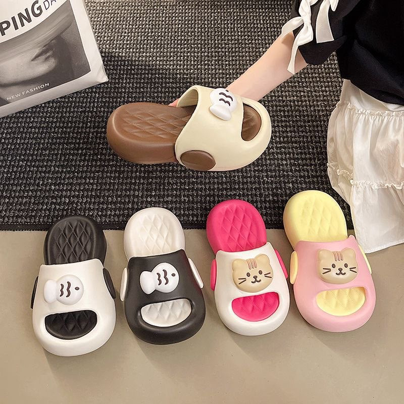 2026 new eva platform slippers: super comfortable, cute, and stylish for women. perfect for indoor/outdoor wear, home use, and a touch of sophistication. featuring adorable cartoon designs