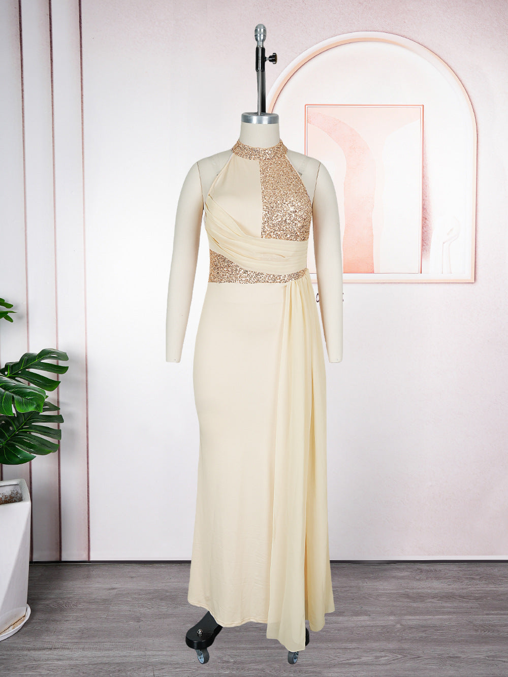 European and american plus-size women's long dress - african-inspired, fashionable, elegant, sexy, halter neck, high-end, floor-length, cinched waist evening gown
