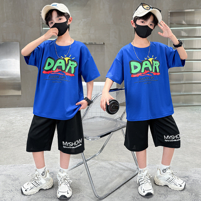 Boys'  new student ice silk clothing set - summer sports outfit for teenagers: cool and trendy short-sleeve t-shirt and shorts