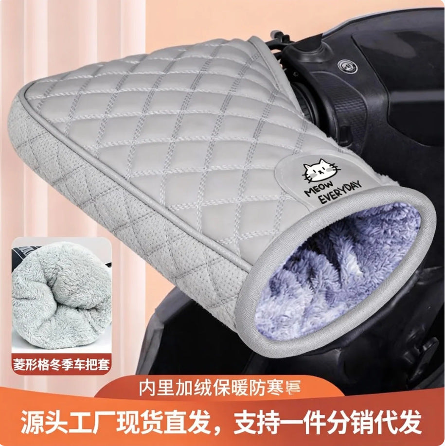 Electric vehicle winter windproof motorcycle battery car cotton handlebar covers waterproof thickened fleece windproof cold-proof warm protective gloves