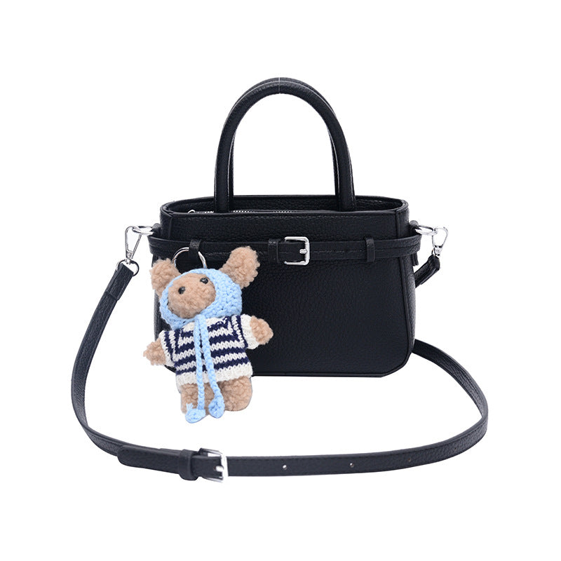 korean style fashion handbag women's new 2026 spring hot trend single shoulder bag minimalist commute crossbody bag