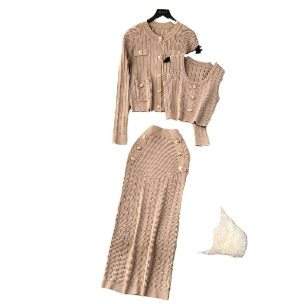 Xiaoxiangfengsuit early spring wear short vest easiest for matchknittingcardigan double-breasted skirtelegant three-piece set