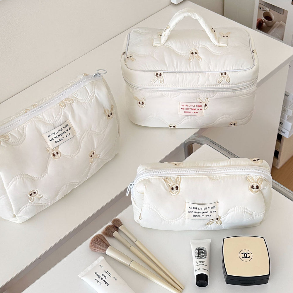 Cute and fresh bowknot makeup bag - large capacity student dorm storage pouch & pencil case set