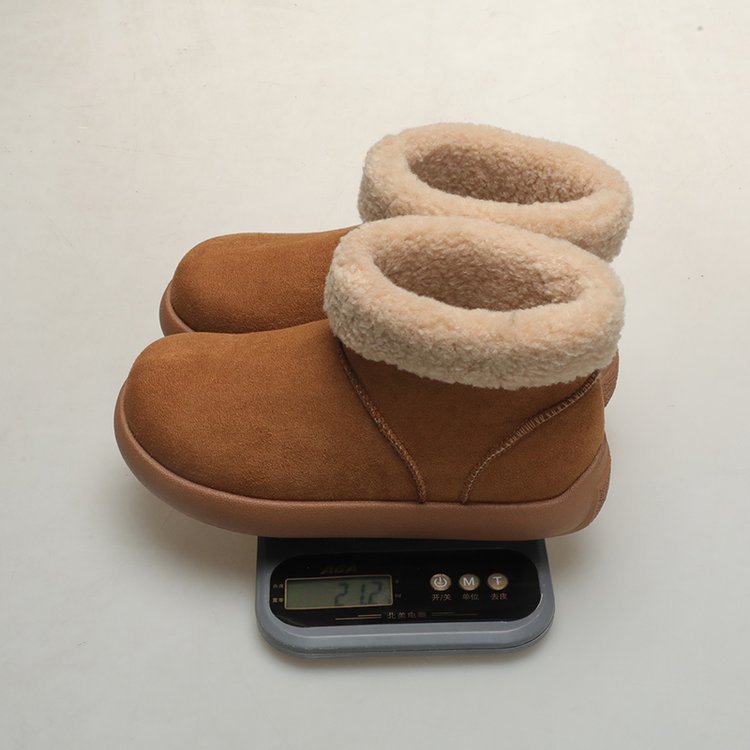 fall/winter new arrivals: plus size warm snow boots for cross-border e-commerce. sizes 36-41 available. wholesale options available. dropshipping to  and