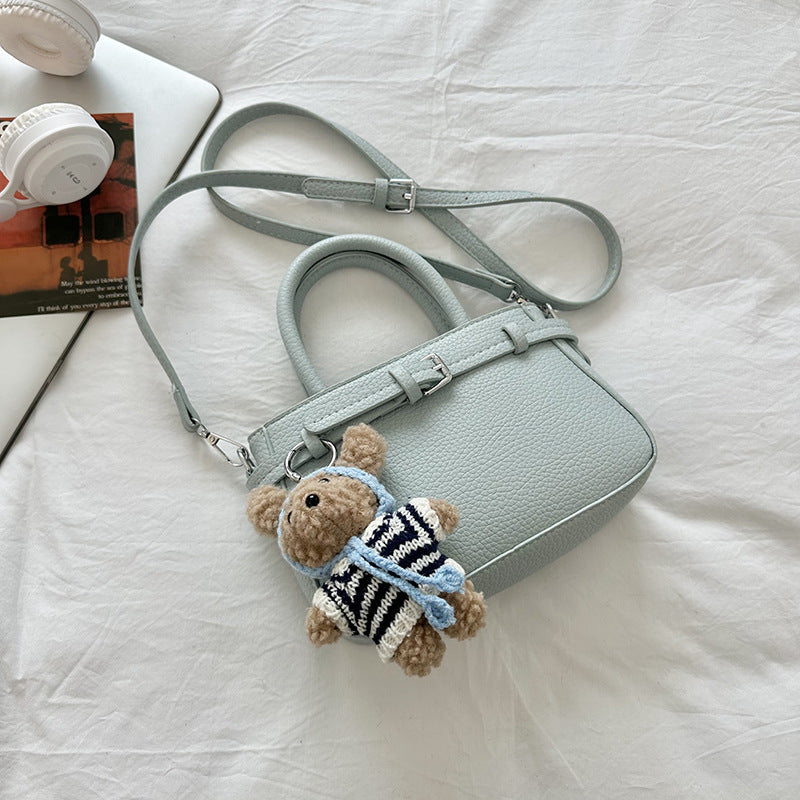 korean style fashion handbag women's new 2026 spring hot trend single shoulder bag minimalist commute crossbody bag