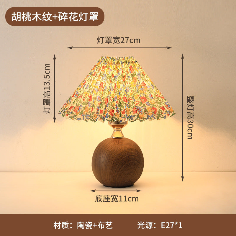 Table lamp ins wind high value pleated lamp retro Nordic girl Internet celebrity bedroom simple bedside feeding night lamp