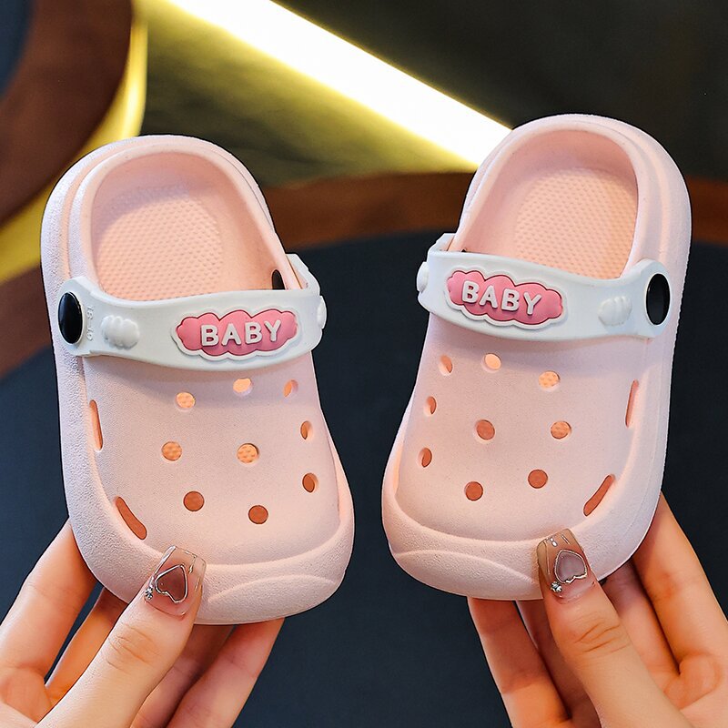 Kids' clogs: summer indoor anti-slip cartoon sandals for boys and girls, toddlers and young children, baby slippers, outdoor beach sandals