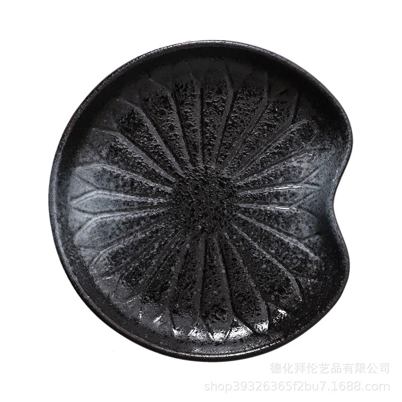 Japanese style dinner plate, dessert plate, cake plate, ceramic creative snack plate, tableware, bone plate, afternoon tea melon seed plate wholesale