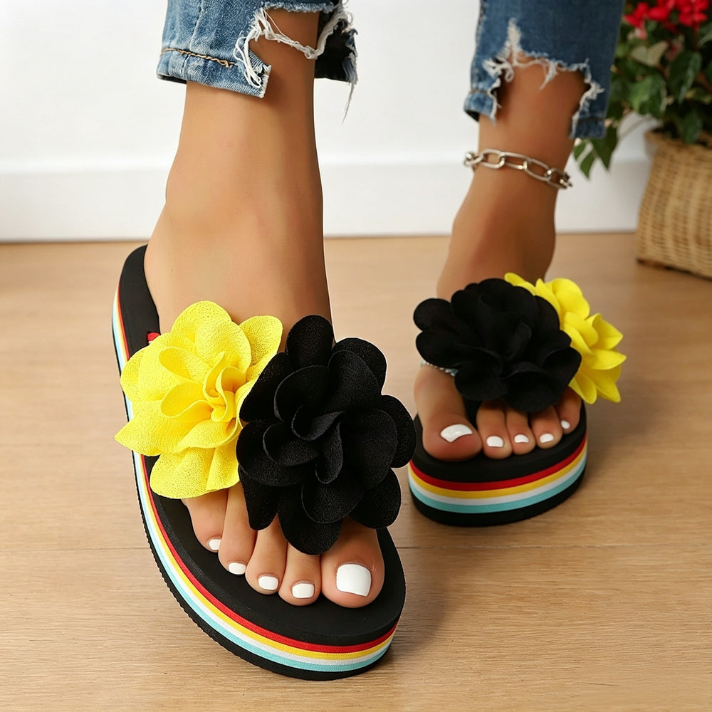 Export plus sizenew arrival cross-border flower flip-flops women's outer wear wedge beach thick sole sandals wholesale