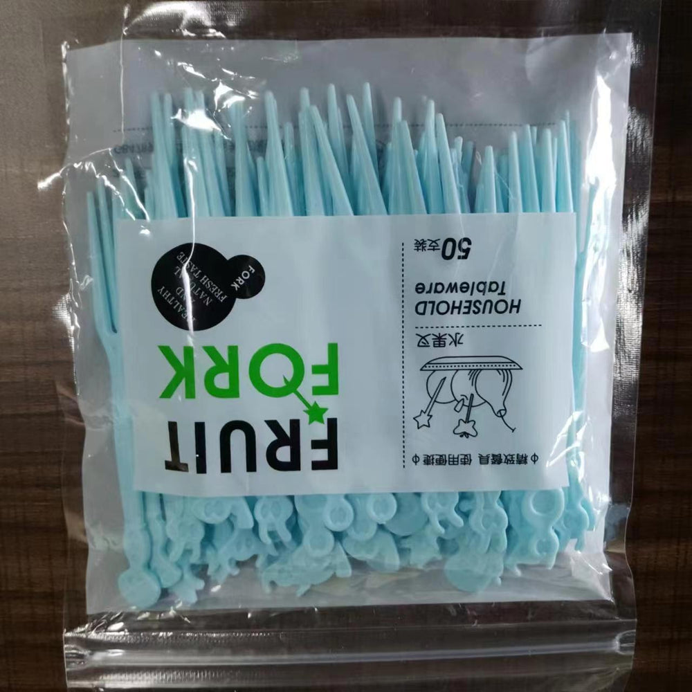 Japanese cartoon fruit picks creative children's food forks cake forks cute animal dessert forks plastic fruit forks