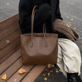 Classy texture work clothing tote bag k-styleelegant shoulder underarm bag large capacity trendynew arrivalsatchel bag for women
