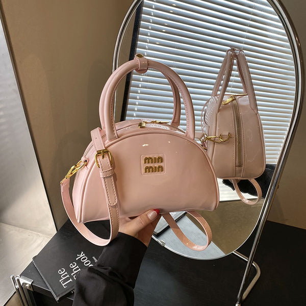 This year's popular fashion temperament, high-end patent leather portable shell bag, Korean leisure commuter style versatile messenger bag