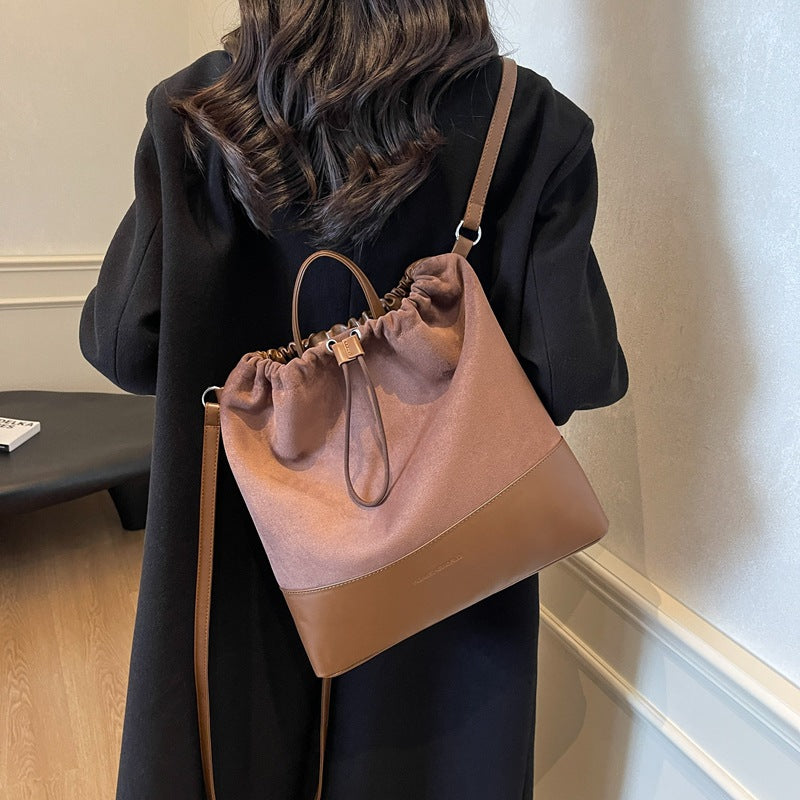 Retro women's bags, high-end exquisite handbags 2025 new suede bucket bags, casual backpacks