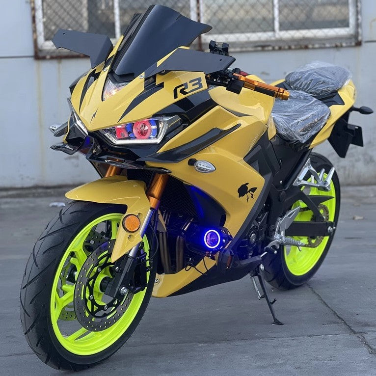 Large V3 series two-wheeled motorcycle highway party race large cool locomotive R3 horizon heavy streetcar sports car