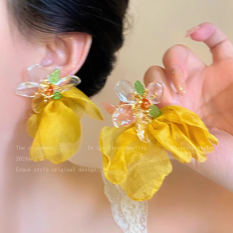 Vacation-style yellow floral fabric earrings for women, beachy colorful face-framing small earrings, statement earrings, unique and eye-catching ear accessories