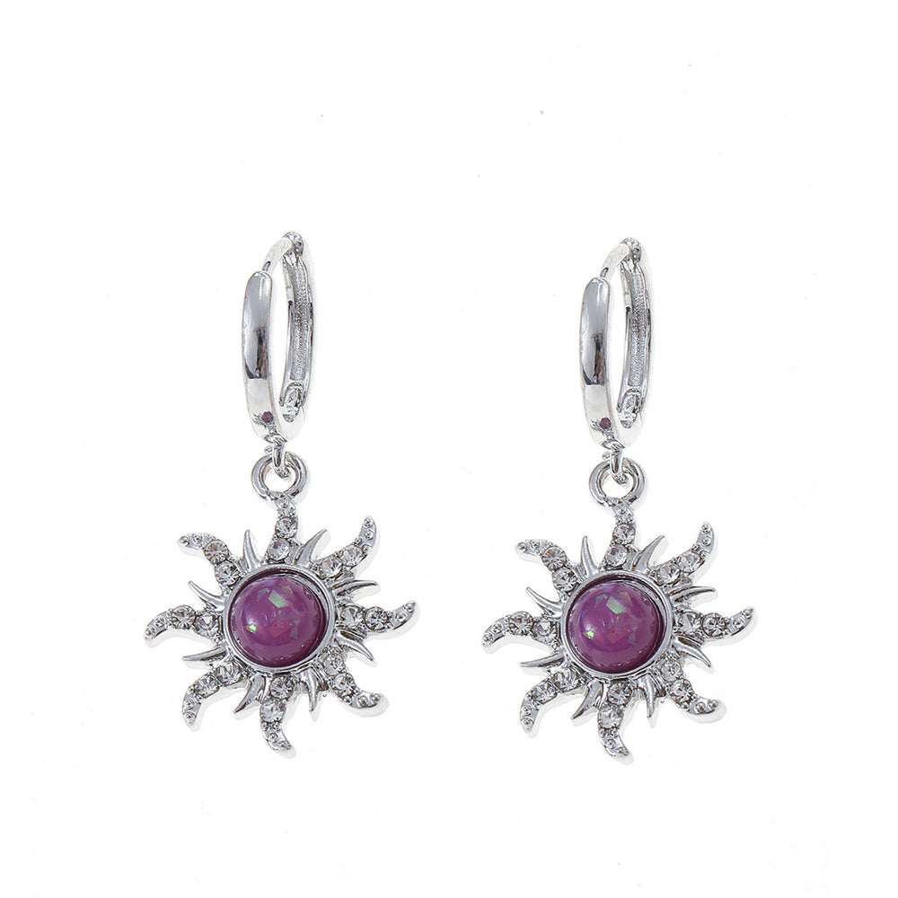 Wholesale jewelry sets: european and american retro sunflower necklace three-piece set, light luxury high-end diamond-studded eight-pointed star stud earrings