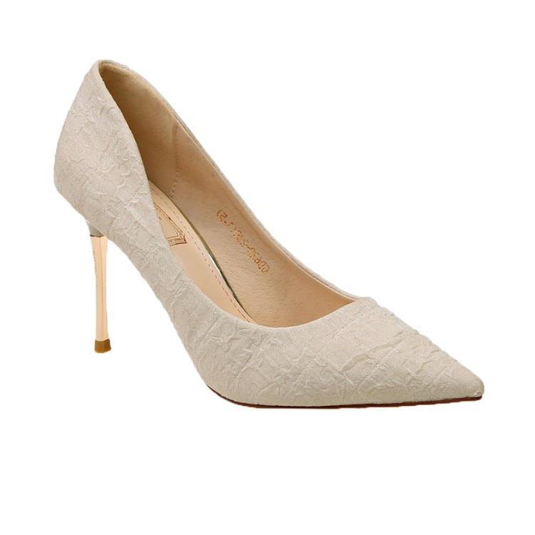 Internet celebrity small fresh French girl high heels women 2022 spring and autumn new sweet pointed shallow mouth professional single shoes women