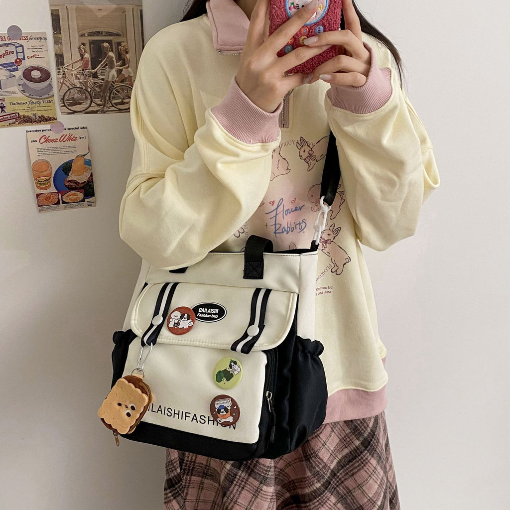 New large-capacity contrasting color handbag female cute girl shoulder messenger bag college student class tutoring bag