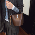 Korean style popular fashion handbag women's autumn versatile large capacity bucket bag light luxury texture shoulder bag crossbody bag