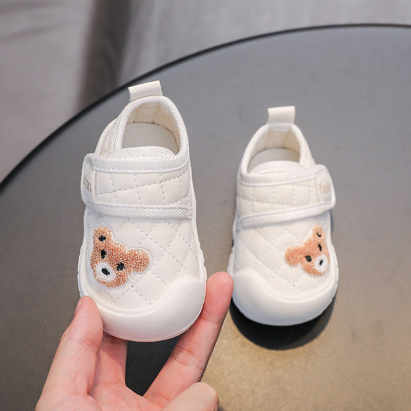Bear autumn new arrival soft leather toddler shoes 01-2 years old girl beginner flats men baby anti-kick shoes