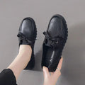 Comfortable leather shoes for middle-aged and elderly women - soft sole, flat, wear-resistant, waterproof, spring/autumn style - grandma shoes