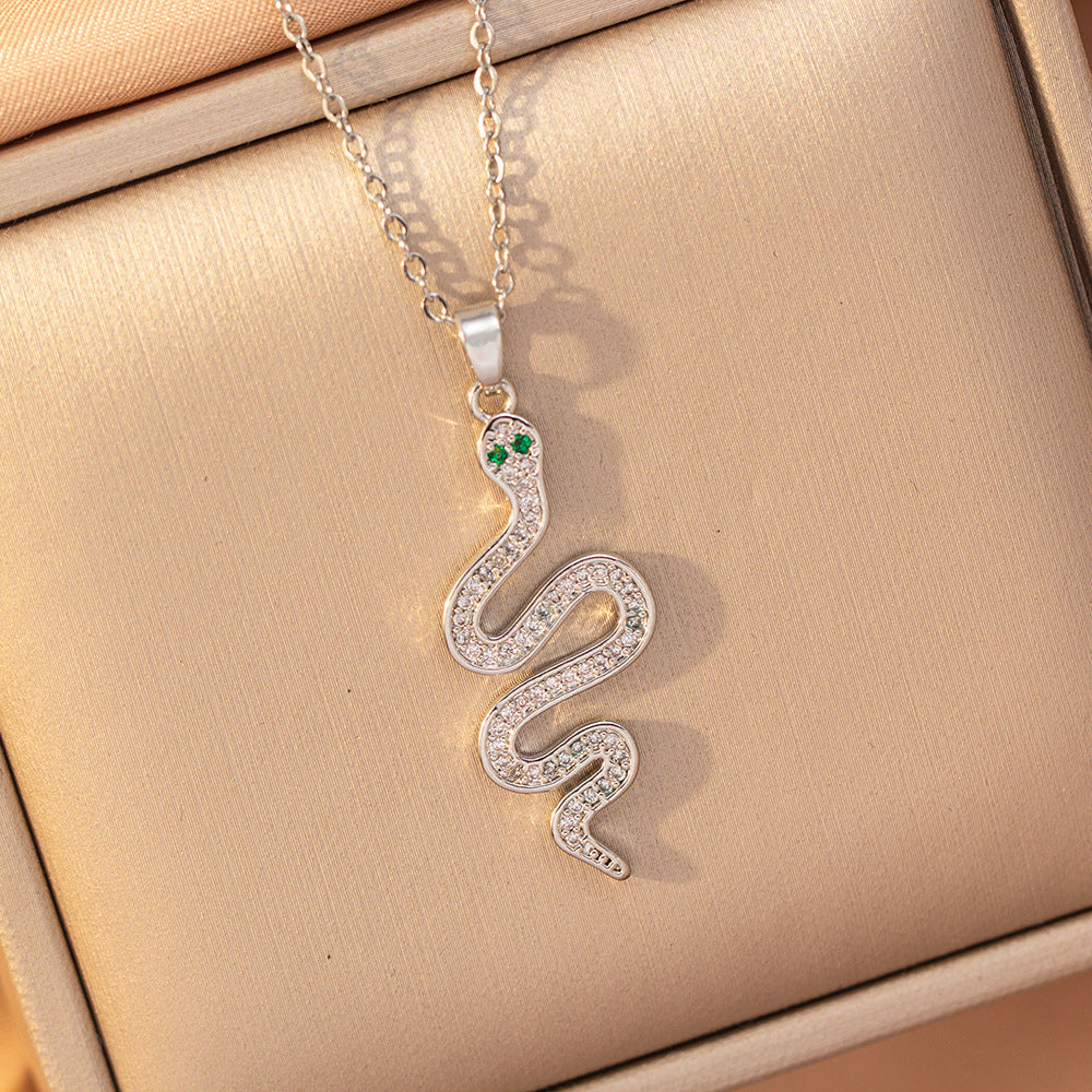 [copper inlaid with zirconium] cross-border hot-selling snake-shaped necklace for women, personalized fashion stainless steel elegant accessible luxury clavicle chain jewelry