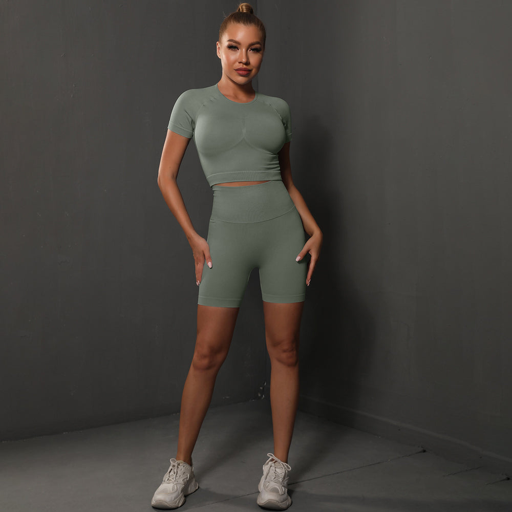 Spring/summer new seamless knitted yoga set for women - peach lift butt shaping tight shorts - running & fitness workout outfit