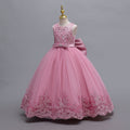Ready-to-ship wholesale children's formal dresses, lace-trimmed wedding gowns, princess dresses, and runway dresses for girls