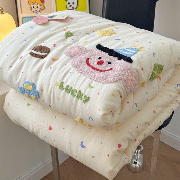 Class A mother, baby and child cotton cartoon towel embroidered double-layer yarn cute cream series spring and autumn quilt winter quilt soft waxy quilt core