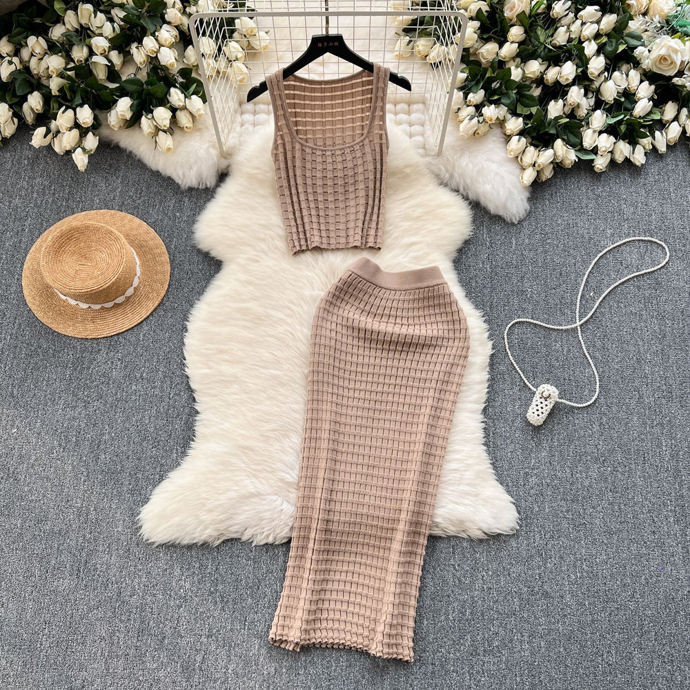 Hong kong style retro hot girl outfit - women's summer cropped tank top & high-waisted midi skirt knit two-piece set