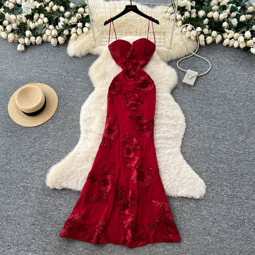 Red evening gown - women's french chic, luxurious, elegant, heavily embroidered, slimming, figure-flattering, suspender, bodycon dress