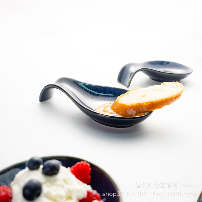 Insnew arrival kiln turns blue creative spoon-shaped ceramic dessert plate western sauce dish restaurant hotel dessert dish