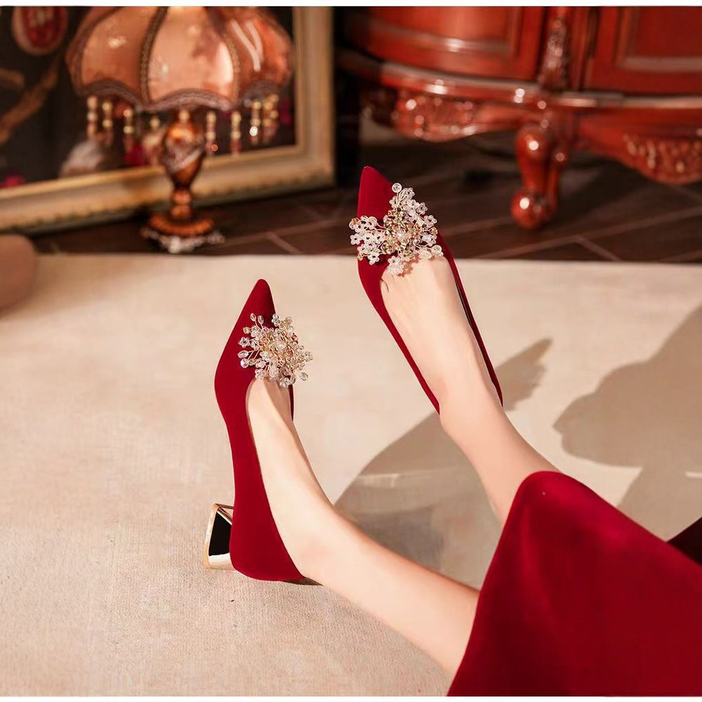 2025 red suede wedding shoes bridal shoes pointed toe rhinestone flower low heel square heel wedding party shoes