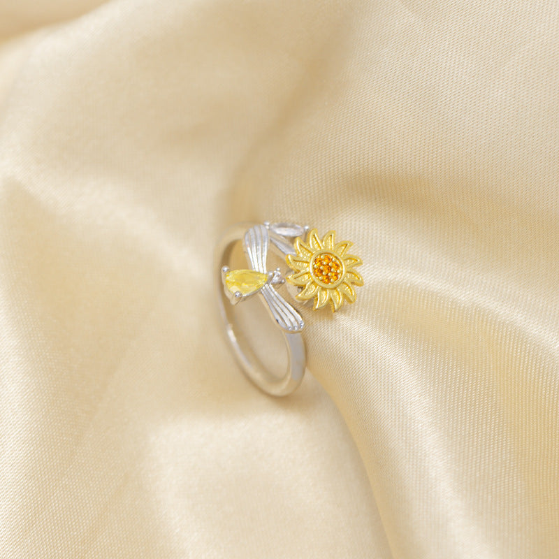 hot-selling sunflower rotating ring, full zirconia open sunflower, new rotatable ring, high-end jewelry