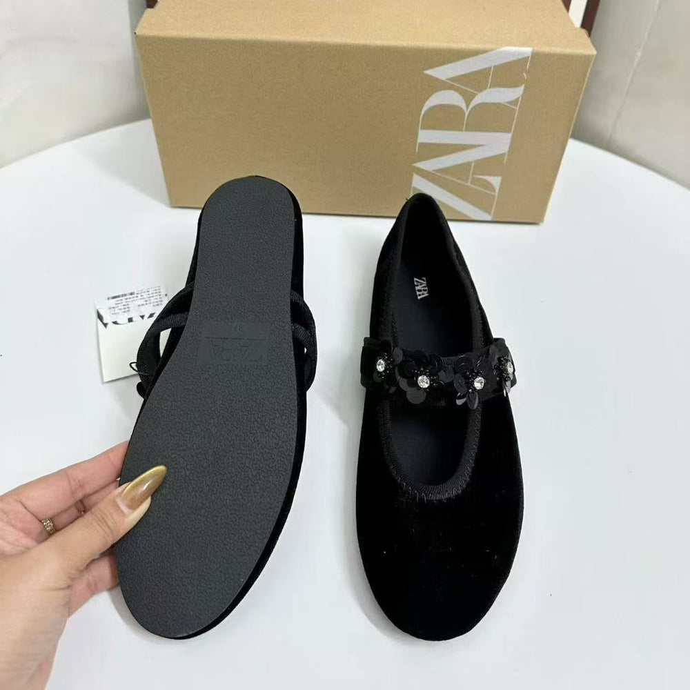Za's 2025 new women's shoes: low-heeled, elegant, socialite-style pumps with closed toe, low-cut design, and ankle strap
