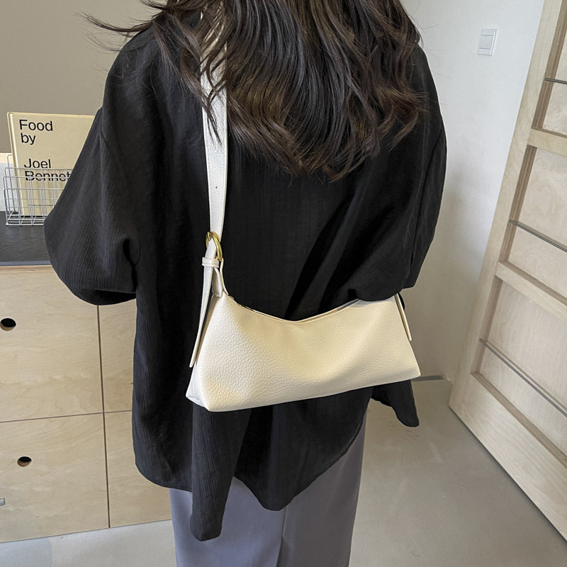 Retro niche design bag women's autumn and winter 2025 new trendy fashion shoulder underarm bag soft leather texture messenger bag