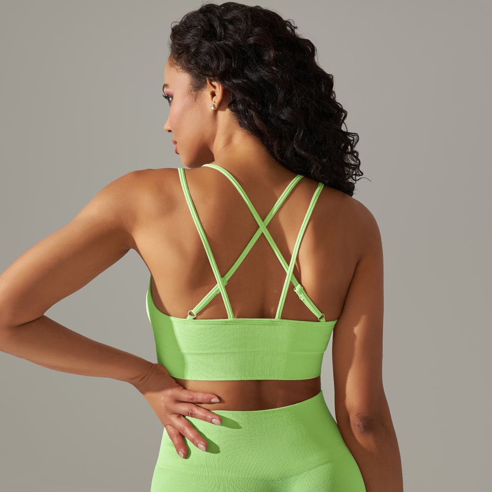 New seamless knit yoga set: high-waisted, butt-lifting leggings with a beautiful back design – perfect for peach-hued girls, running, and fitness