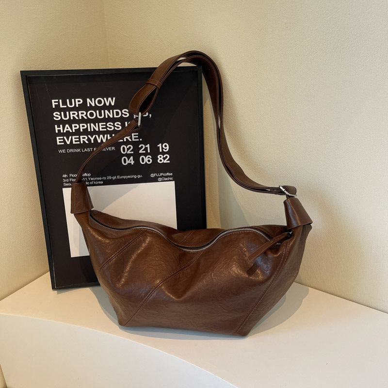 Shoulder 2025 Versatile Messenger Bag Korean Edition Trend Sense Bag Niche ins Dumplings Winter Fashion Folded Bag