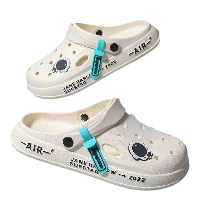 Men's clogs 2023 new anti-slip thick sole casual outdoor korean style beach soft sole closed-toe sandals