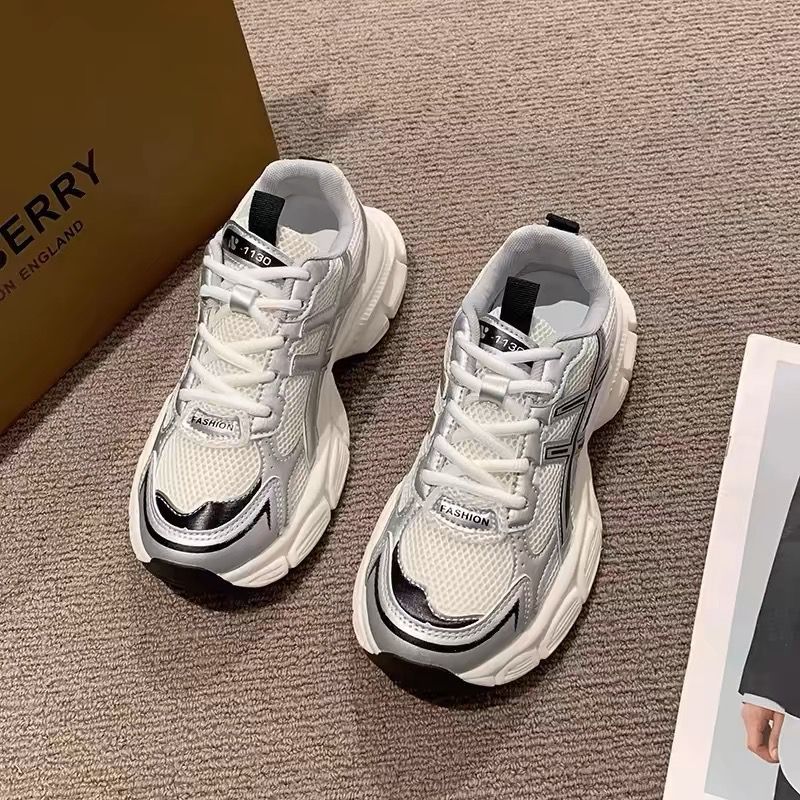 Chunky platform sneakers for women, 2026 new spring/summer collection, breathable mesh, student running shoes, trendy street style, lightweight casual athletic shoes