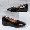 spring/autumn new arrivals: plus-size chunky sole women's flats for cross-border e-commerce. sizes 35-43 available. wholesale options available. dropshipping to  and