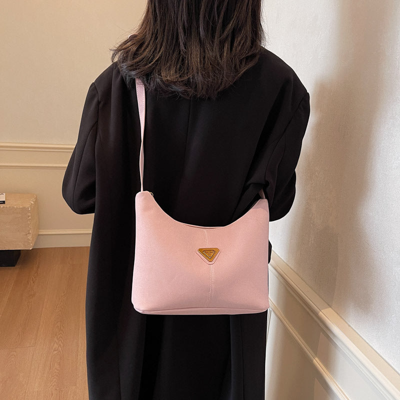 Simple retro underarm bag women's 2025 new winter shoulder messenger bag high-end sense work commuter tote bag