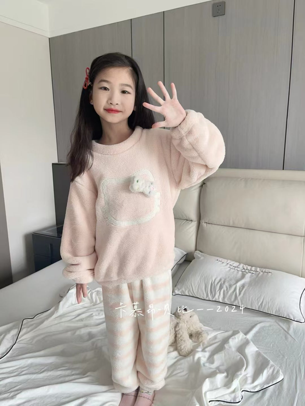 Children's fall and winterthickenedheattech velvet pajamas set for girls sweet baby boyfleece-lined